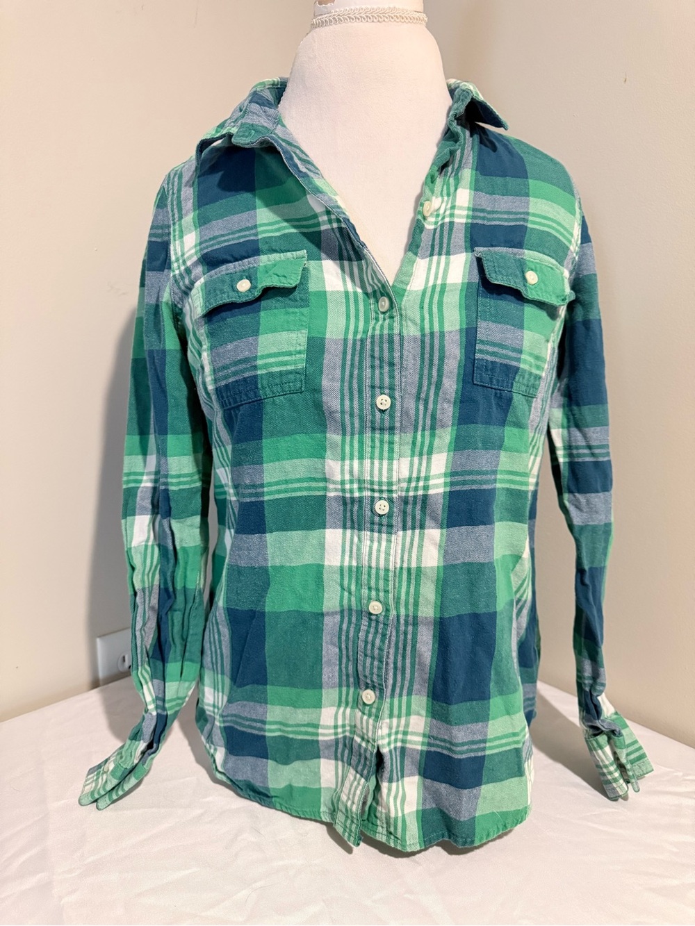 Old Navy Green and Blue Plaid Button-Down Shirt